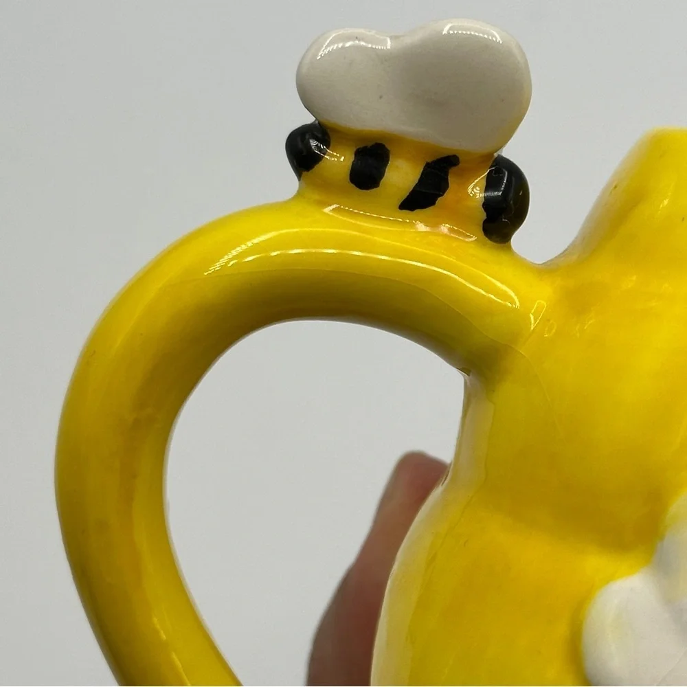 Pier 1 Imports Hand Painted Dolomite‎ Yellow Bee Honeycomb Creamer - Picture 9 of 15